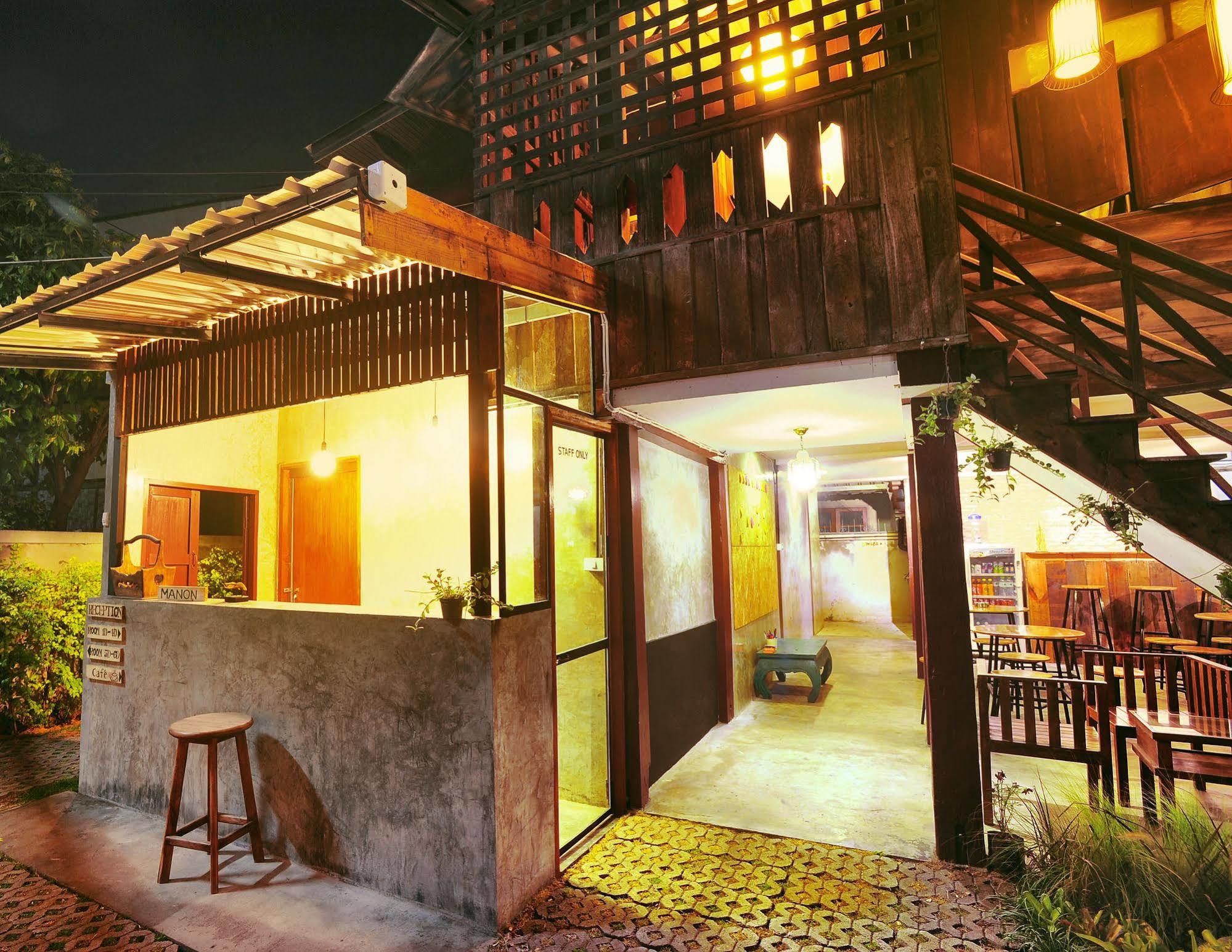 Manon Hostel Chiang Mai Eksteriør billede
