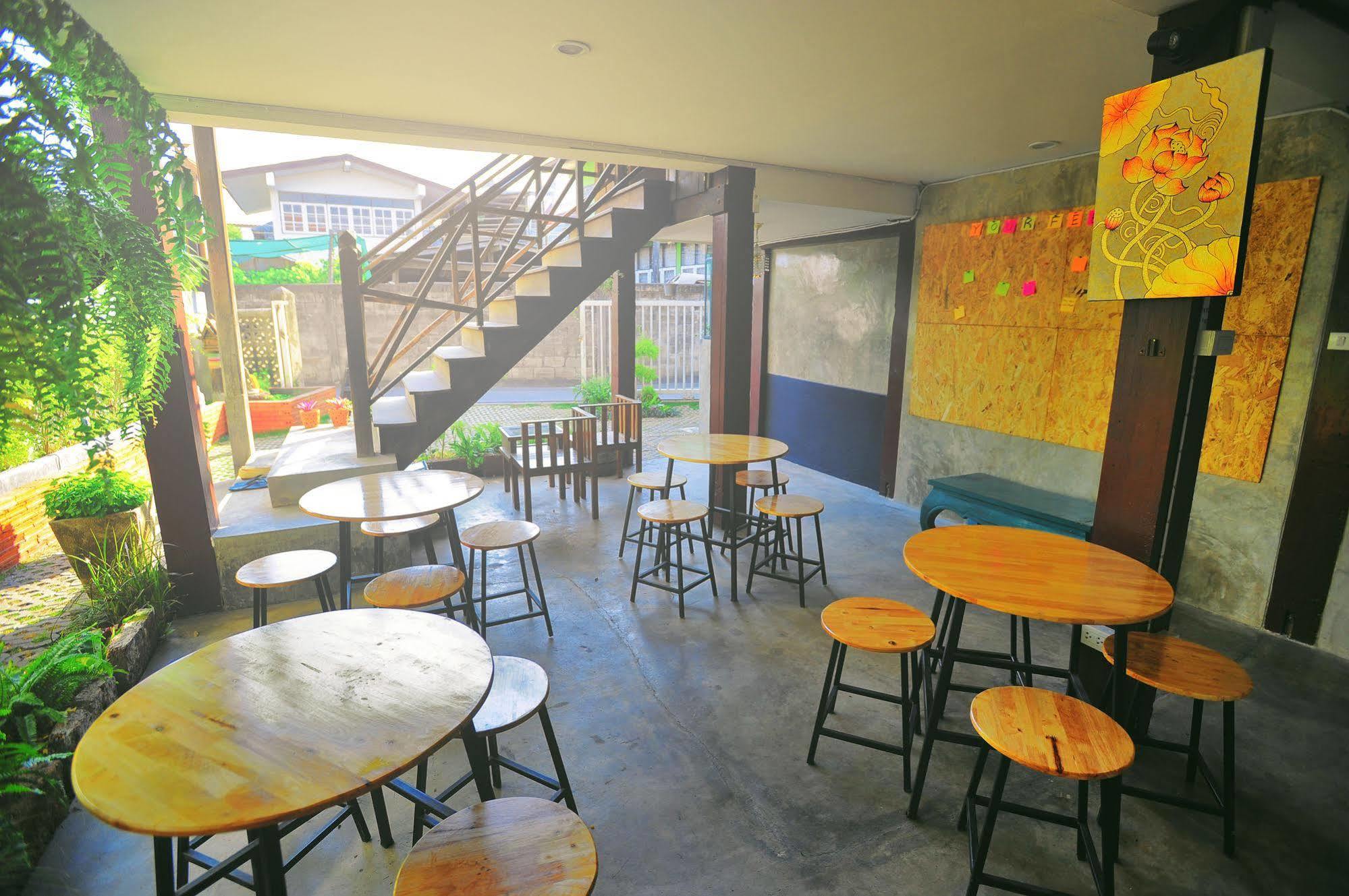 Manon Hostel Chiang Mai Eksteriør billede